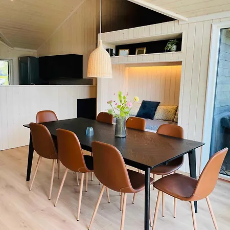 - Pilevej 8 Holiday home Grenaa