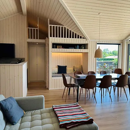 - Pilevej 8 * Grenå